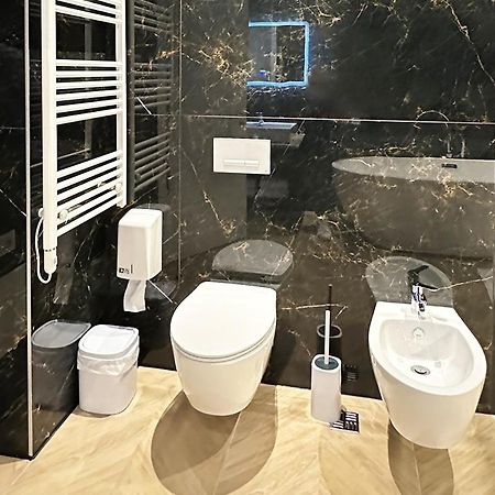 Hotel Delta Premium Durrës 외부 사진