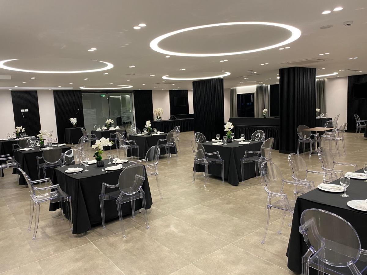 Hotel Delta Premium Durrës 외부 사진