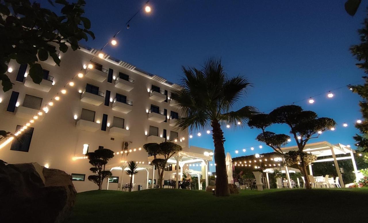 Hotel Delta Premium Durrës 외부 사진