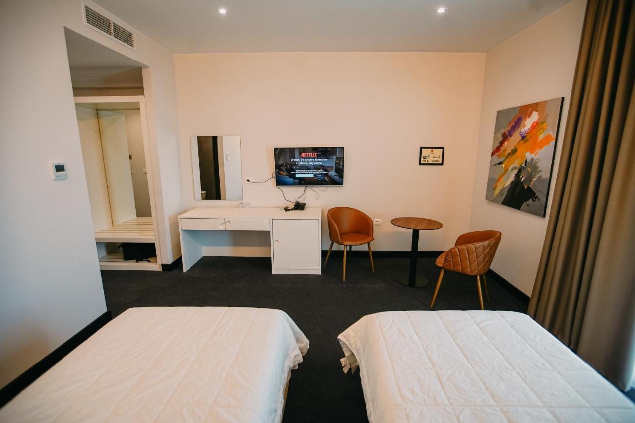 Hotel Delta Premium Durrës 외부 사진