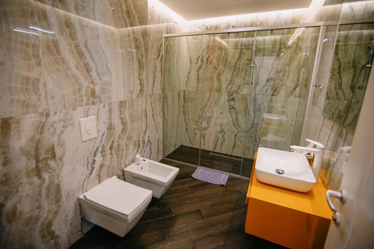 Hotel Delta Premium Durrës 외부 사진