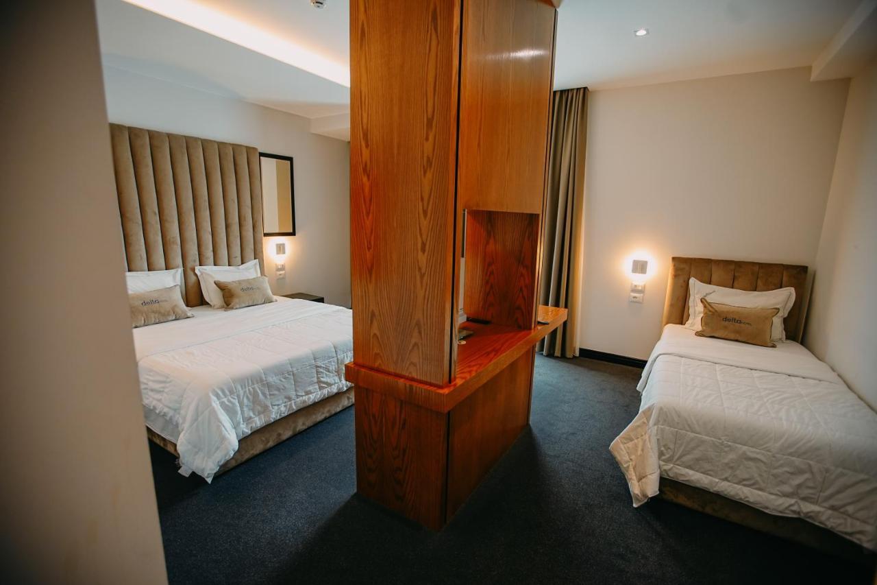 Hotel Delta Premium Durrës 외부 사진