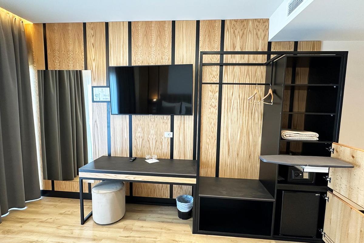 Hotel Delta Premium Durrës 외부 사진