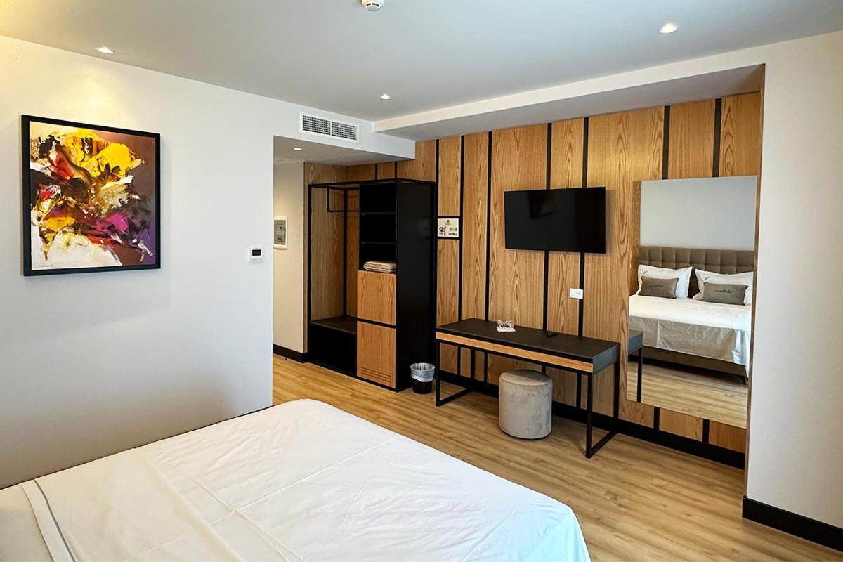 Hotel Delta Premium Durrës 외부 사진